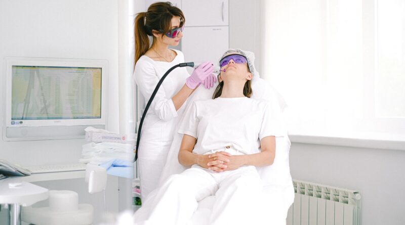 Proč je podzim nejlepší čas na laserové ošetření pleti?